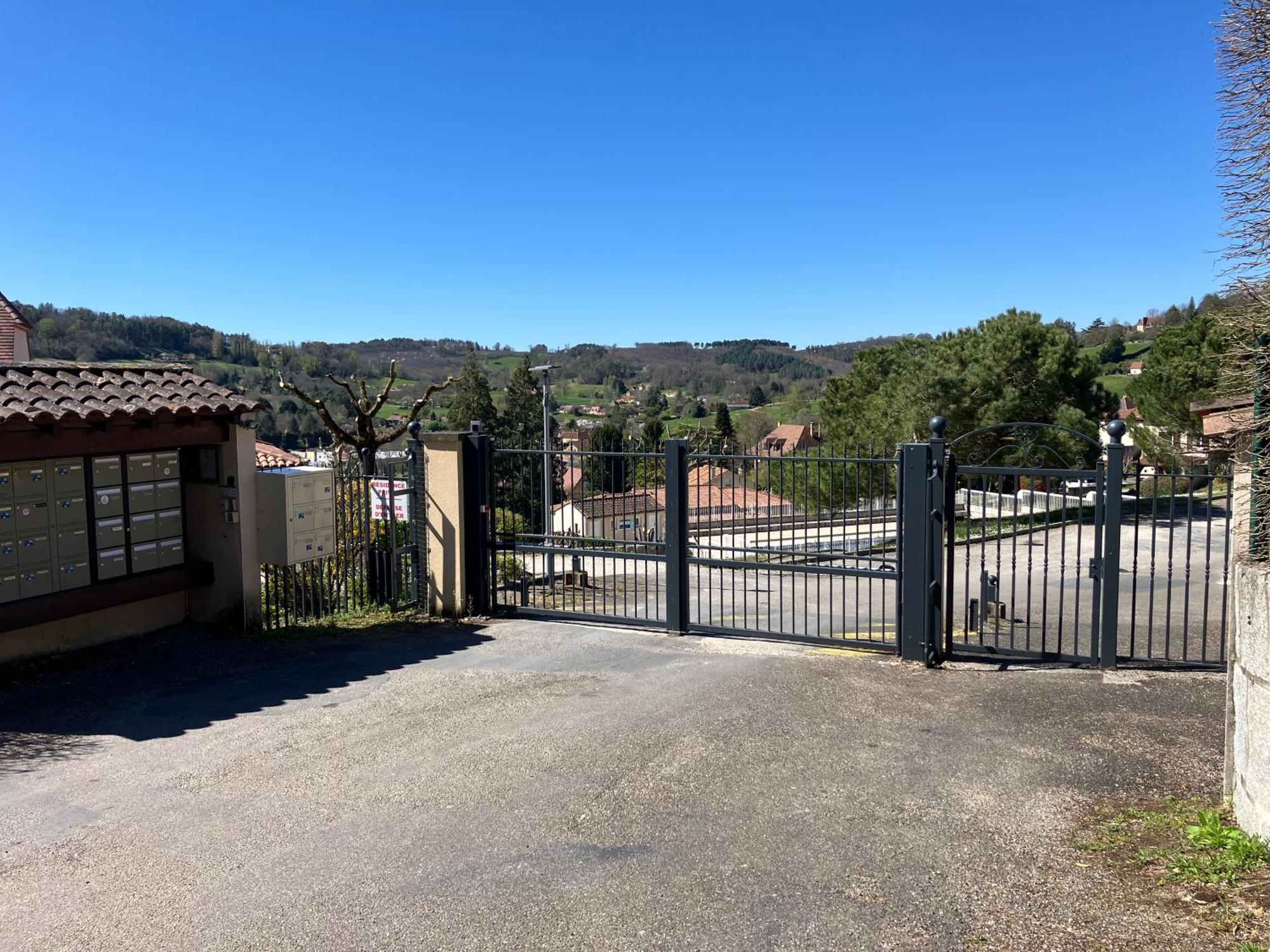 Le N4 Des Hauts De Sarlat, Clim Piscine Parking Екстер'єр фото