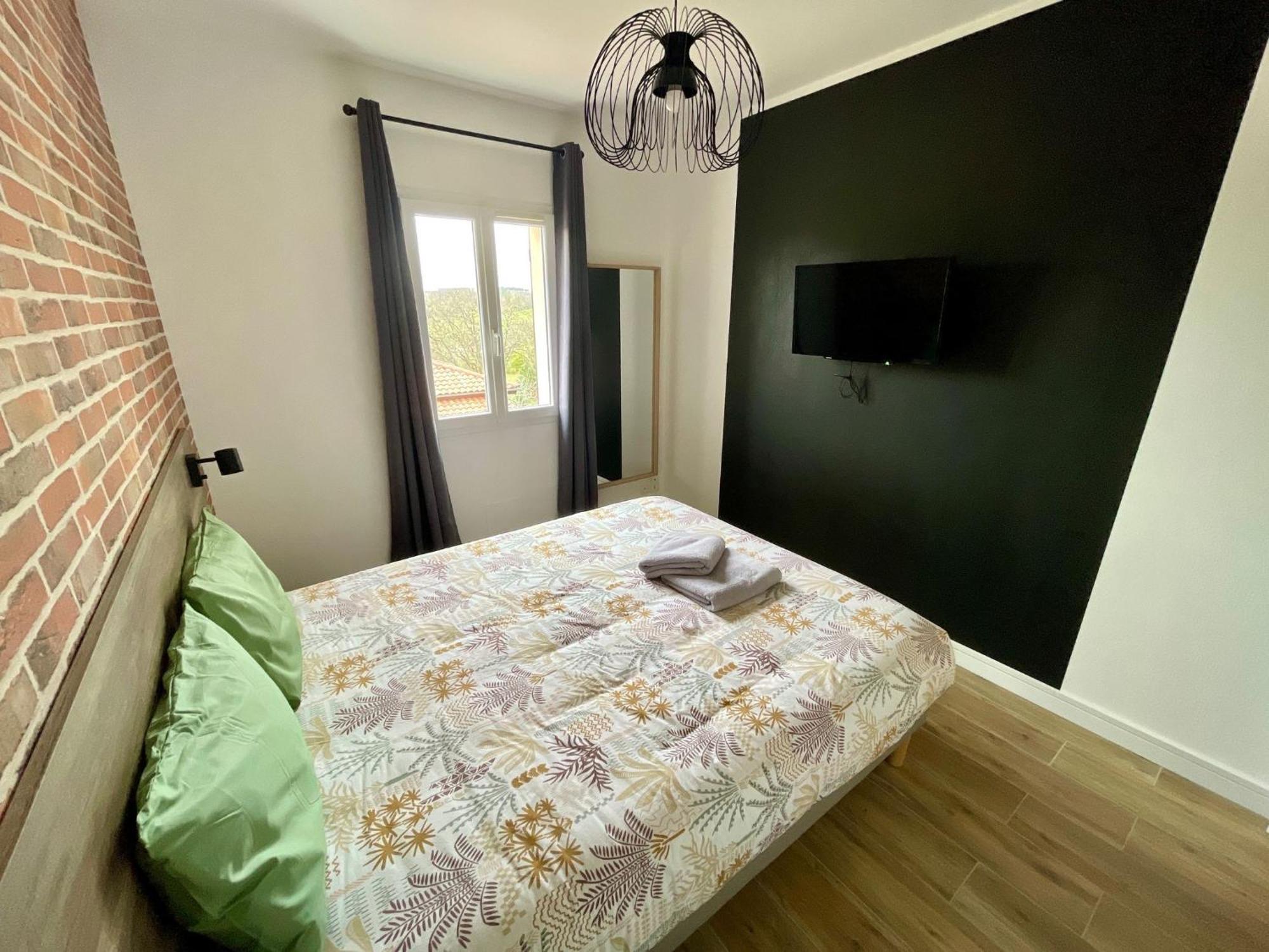 Le N4 Des Hauts De Sarlat, Clim Piscine Parking Екстер'єр фото
