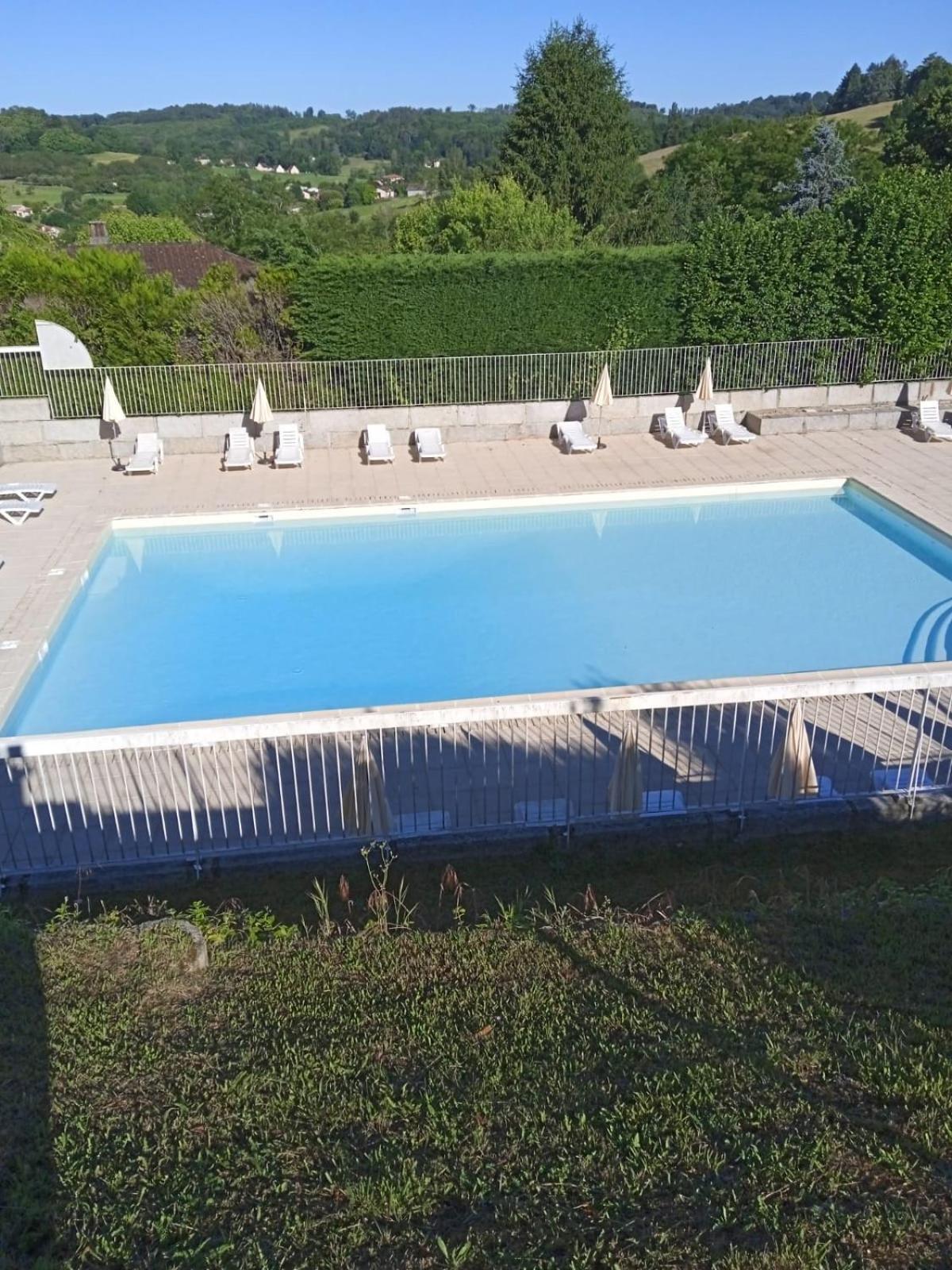 Le N4 Des Hauts De Sarlat, Clim Piscine Parking Екстер'єр фото